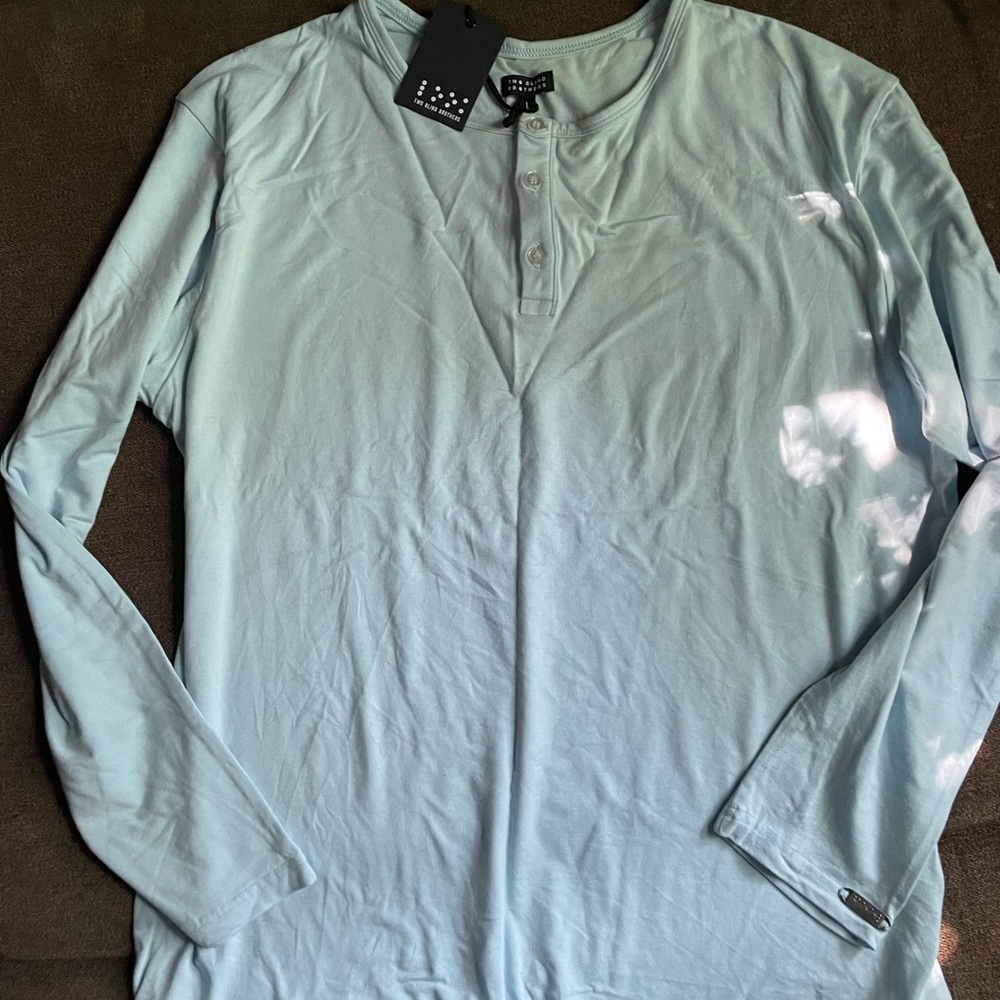 NWT Two Blind Brothers Relaxed Fit Henley Men’s